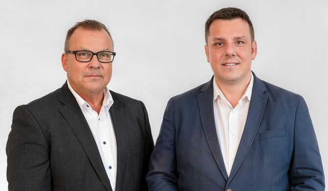 Die Geschäftsführung der SAS sieht das als einen geeigneten Zeitpunkt,  den Mitarbeitern, Partnern und Geschäftskunden Danke zu sagen – aber auch schon einen Blick  in das neue Jahr zu werfen.