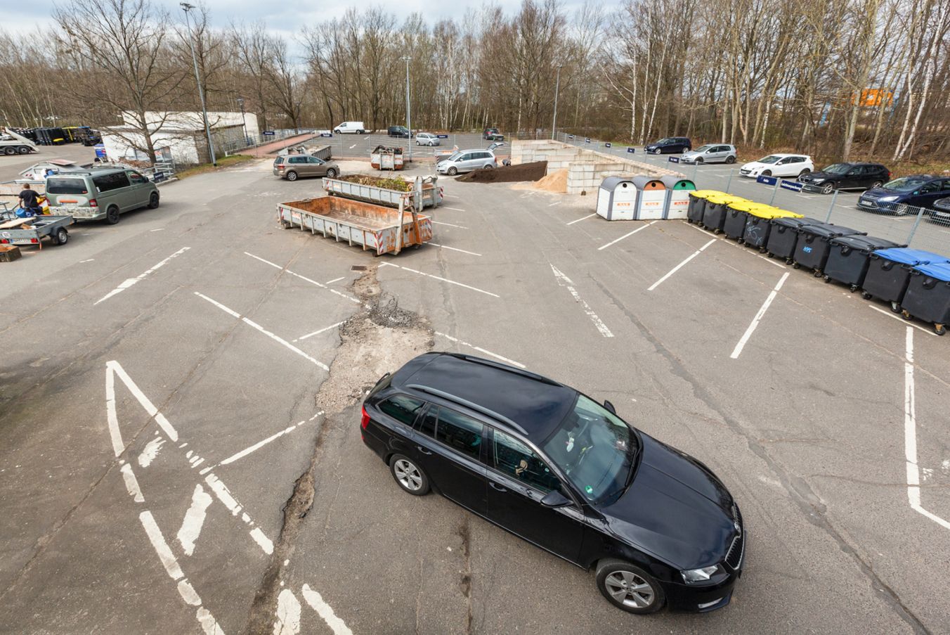 Das SAS-Betriebsgelände an der Ludwigsluster Chaussee wird in den nächsten Tagen sein Aussehen grundlegend verändern, Foto: srk
