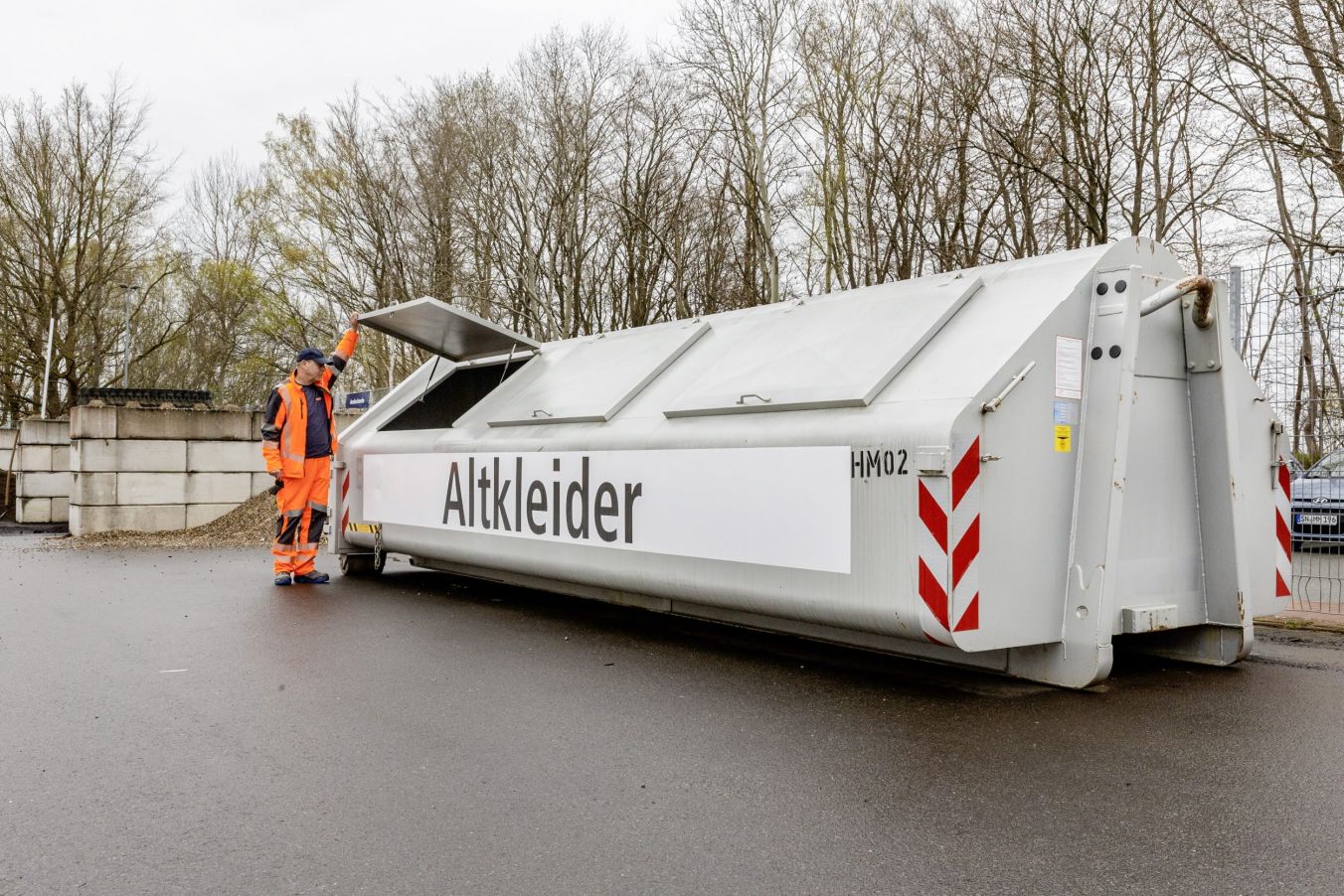 SAS übernimmt zum 1. Mai Bewirtschaftung von 45 Altkleider-Behältern in Schwerin